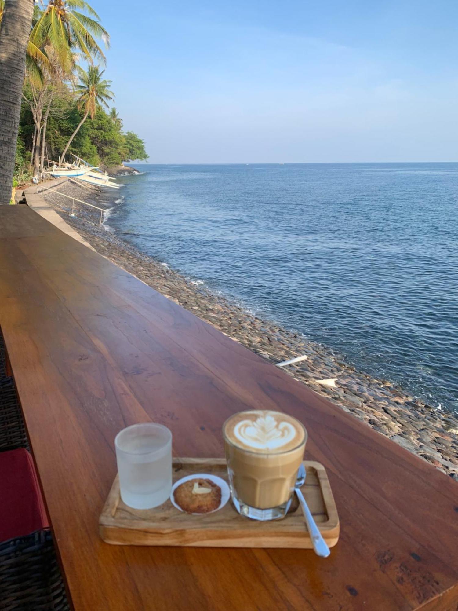 Teluk Karang Dive & Spa Resort Tejakula Eksteriør bilde