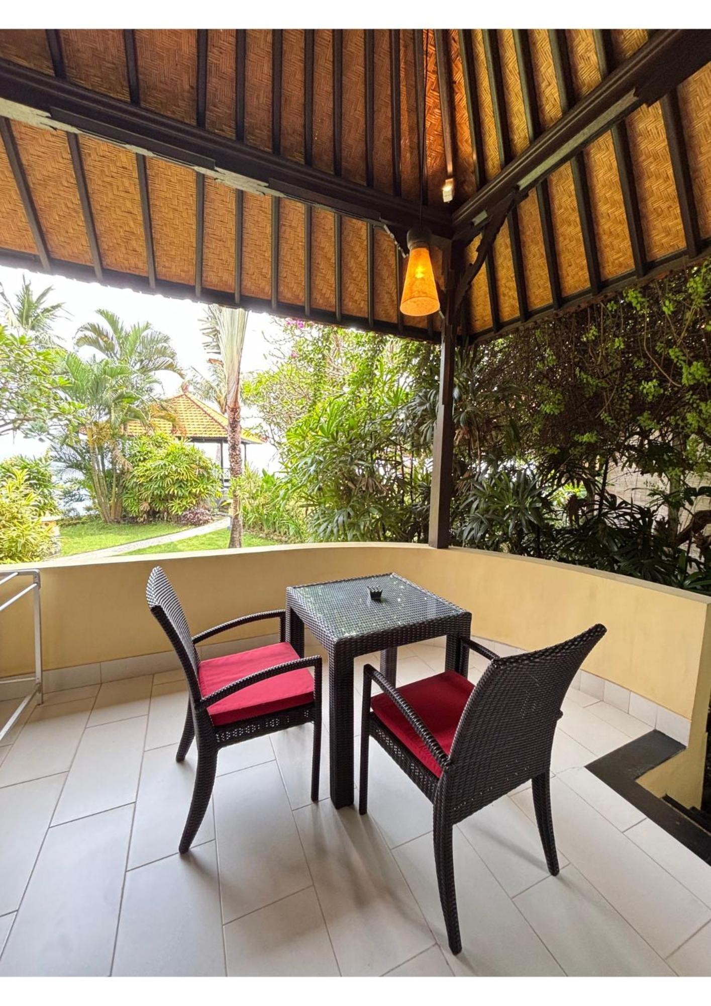 Teluk Karang Dive & Spa Resort Tejakula Eksteriør bilde